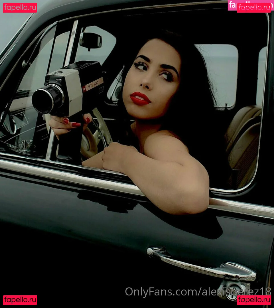 alexisperez18 Onlyfans Photo Gallery 