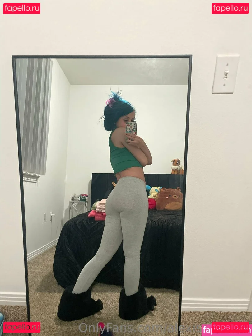 alexisperez18 Onlyfans Photo Gallery 