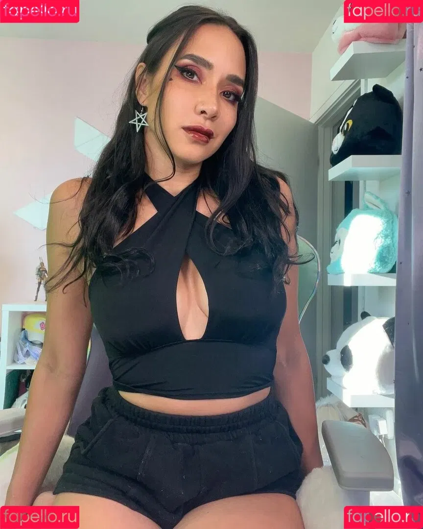 Milynn Sarley Onlyfans Photo Gallery 