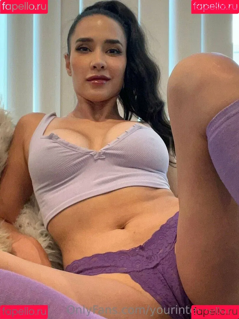 Milynn Sarley Onlyfans Photo Gallery 