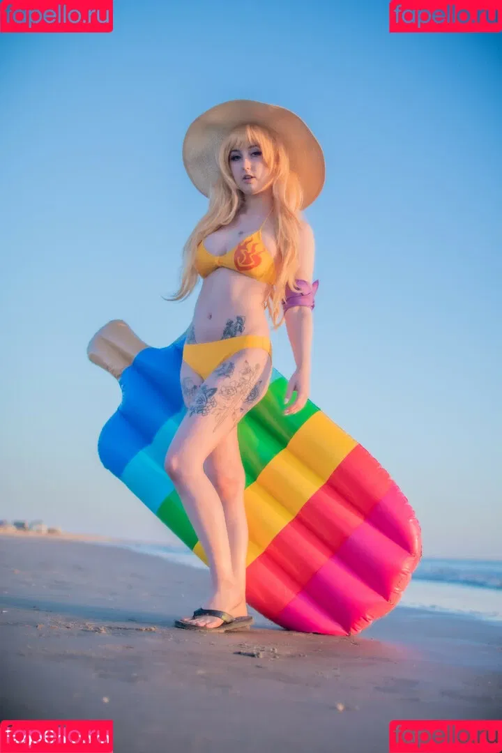 Gillian Foxglove Onlyfans Photo Gallery 