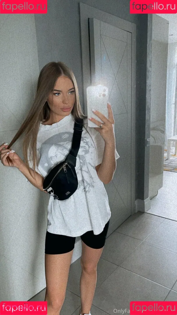 Alexisgrays Onlyfans Photo Gallery 