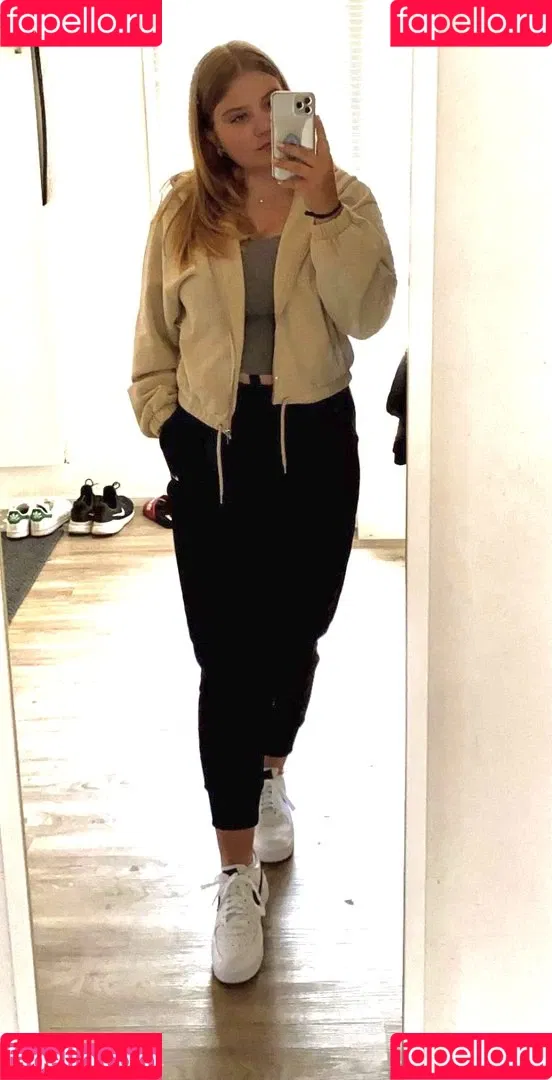 Aline Zwahlen Onlyfans Photo Gallery 