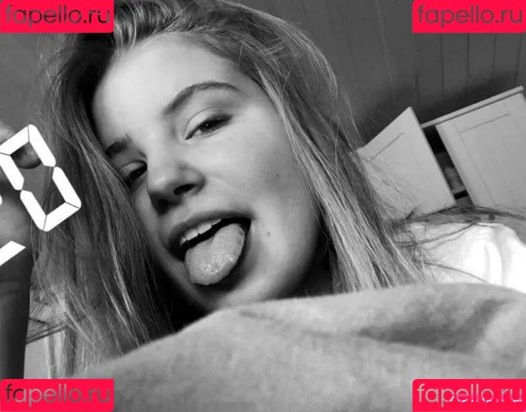 Aline Zwahlen Onlyfans Photo Gallery 