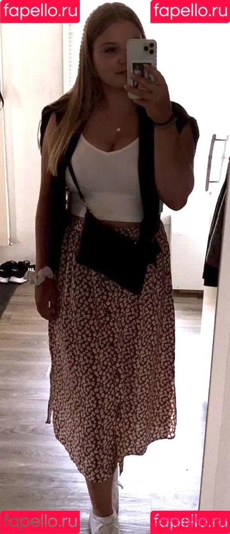 Aline Zwahlen Onlyfans Photo Gallery 