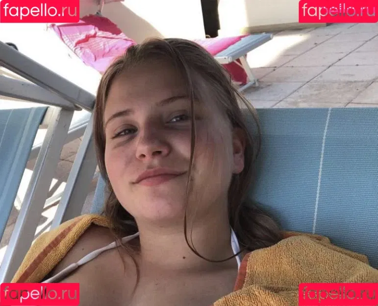 Aline Zwahlen Onlyfans Photo Gallery 