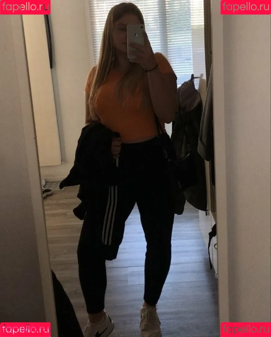 Aline Zwahlen Onlyfans Photo Gallery 