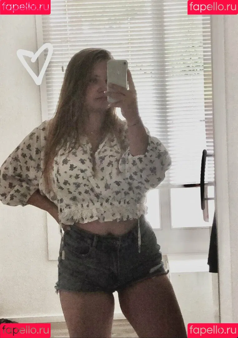 Aline Zwahlen Onlyfans Photo Gallery 