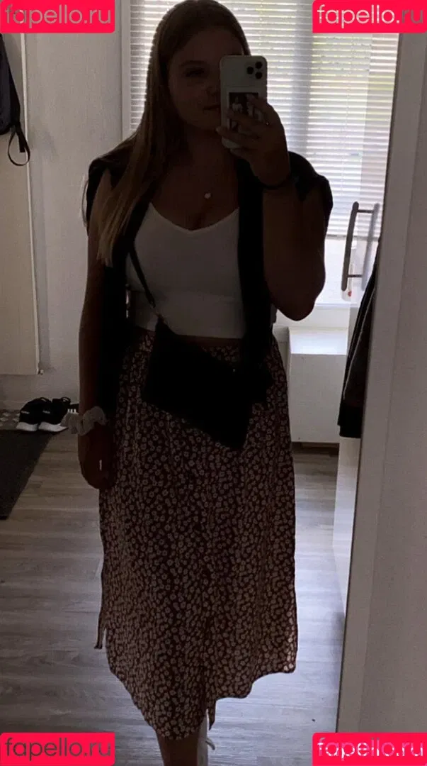 Aline Zwahlen Onlyfans Photo Gallery 