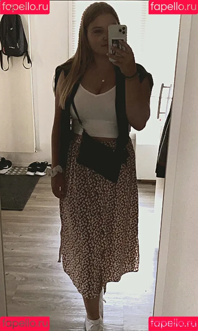 Aline Zwahlen Onlyfans Photo Gallery 