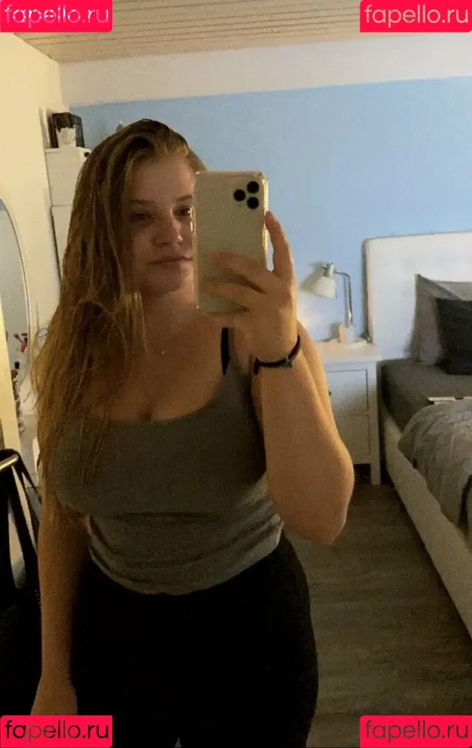 Aline Zwahlen Onlyfans Photo Gallery 