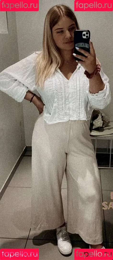 Aline Zwahlen Onlyfans Photo Gallery 