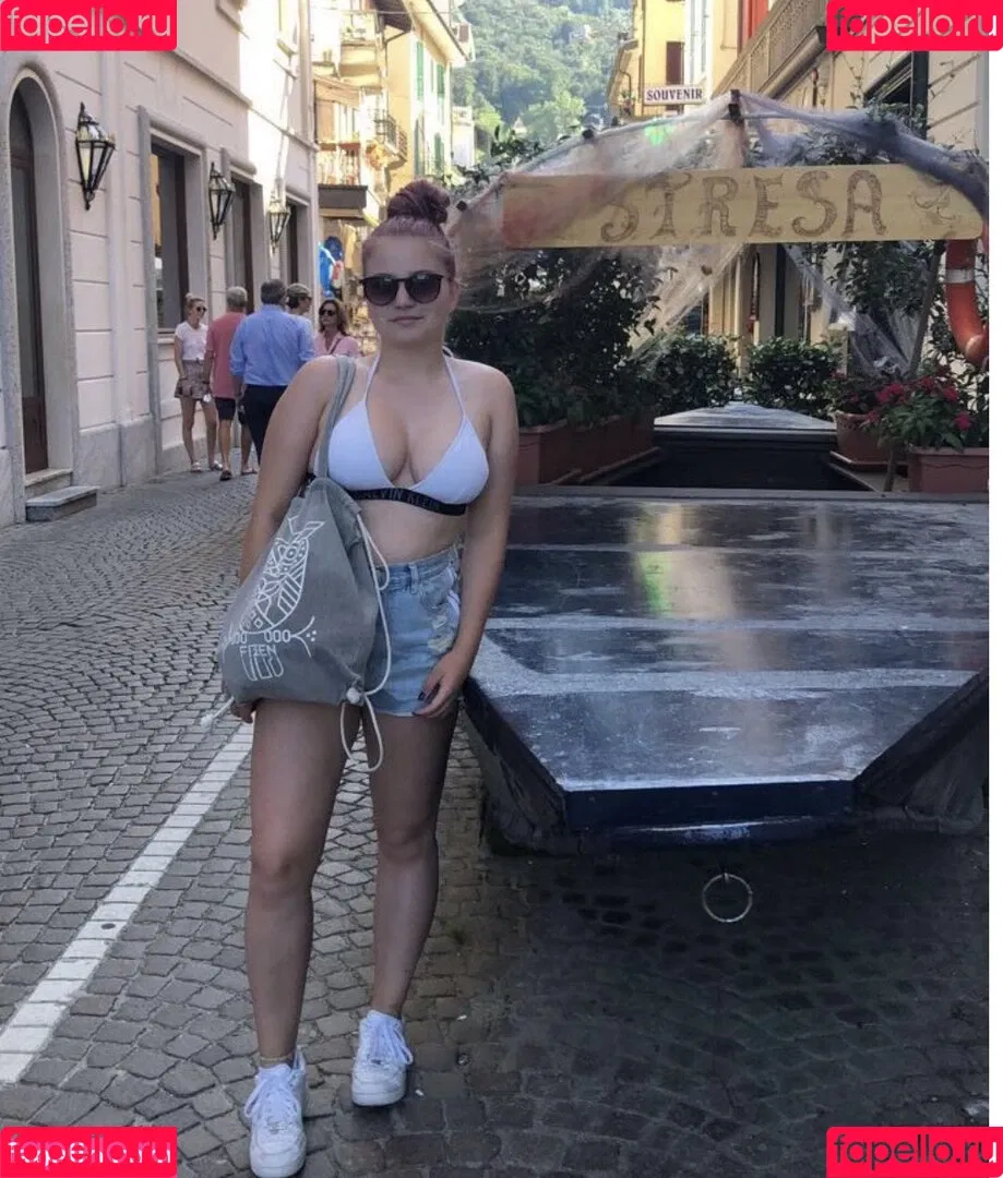 Aline Zwahlen Onlyfans Photo Gallery 
