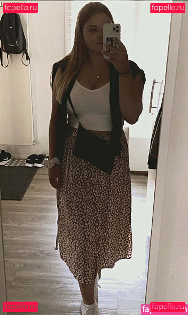 Aline Zwahlen Onlyfans Photo Gallery 