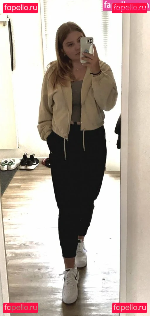 Aline Zwahlen Onlyfans Photo Gallery 