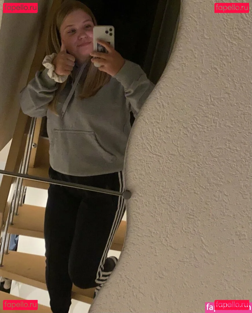 Aline Zwahlen Onlyfans Photo Gallery 