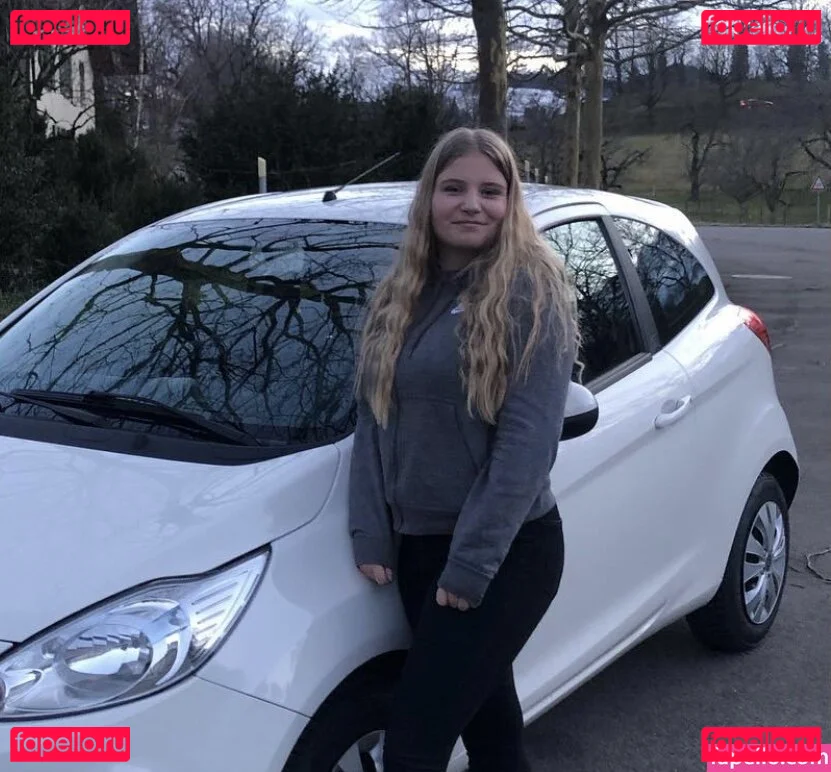 Aline Zwahlen Onlyfans Photo Gallery 