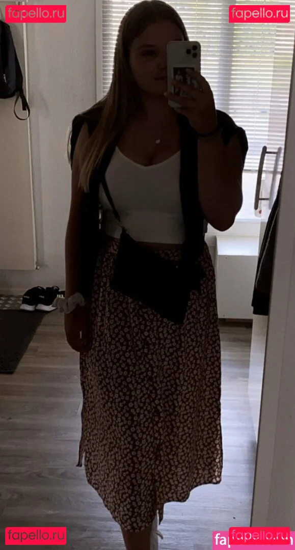 Aline Zwahlen Onlyfans Photo Gallery 