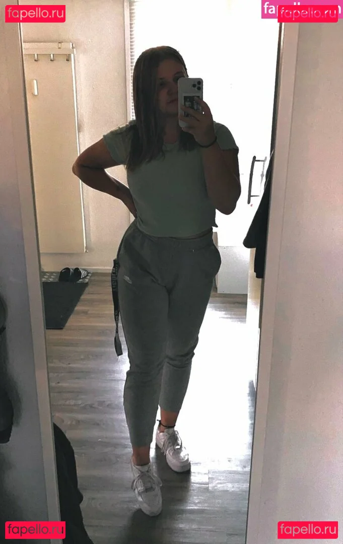 Aline Zwahlen Onlyfans Photo Gallery 