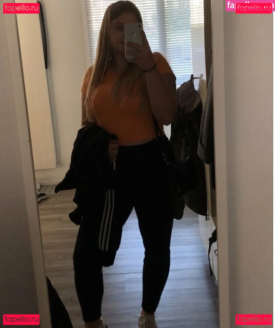 Aline Zwahlen Onlyfans Photo Gallery 