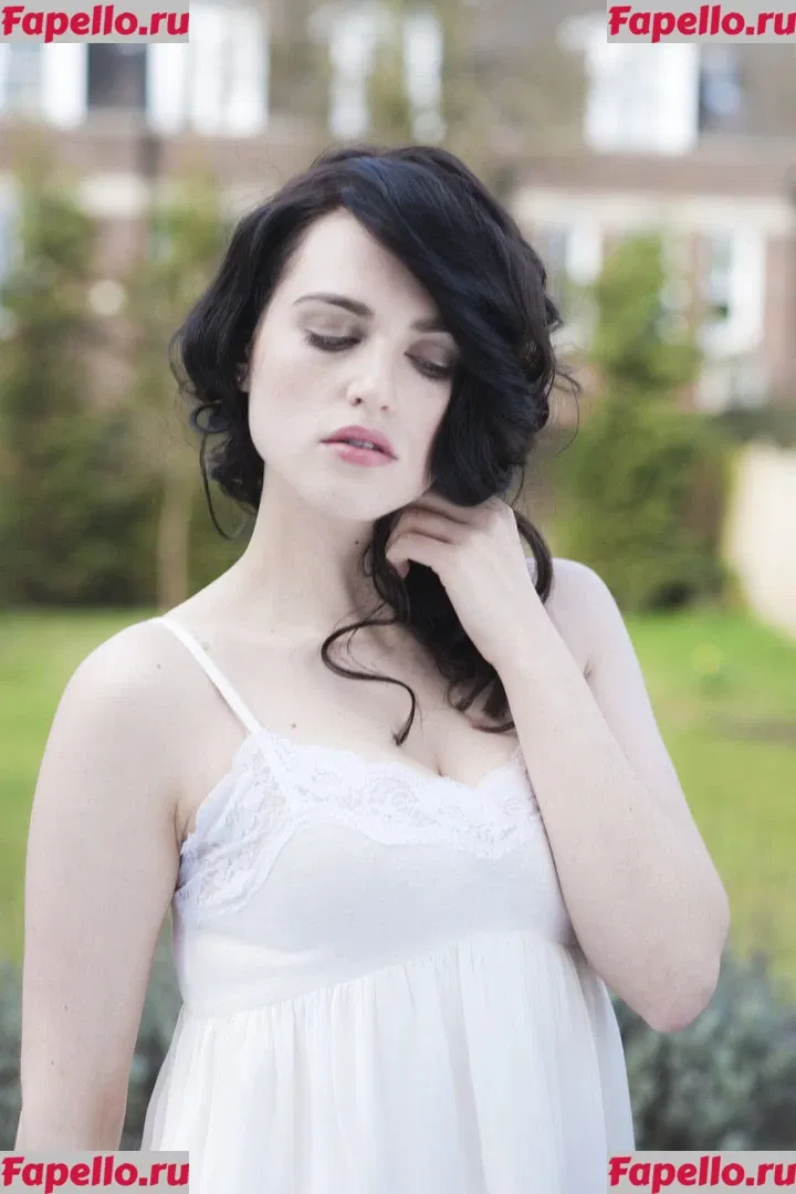 Katie McGrath Onlyfans Photo Gallery 