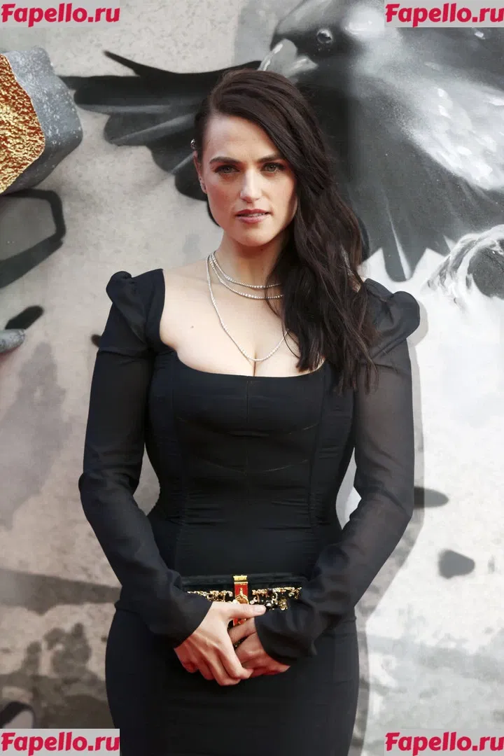 Katie McGrath Onlyfans Photo Gallery 