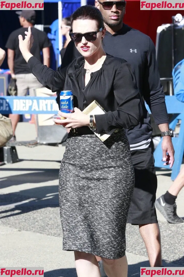 Katie McGrath Onlyfans Photo Gallery 