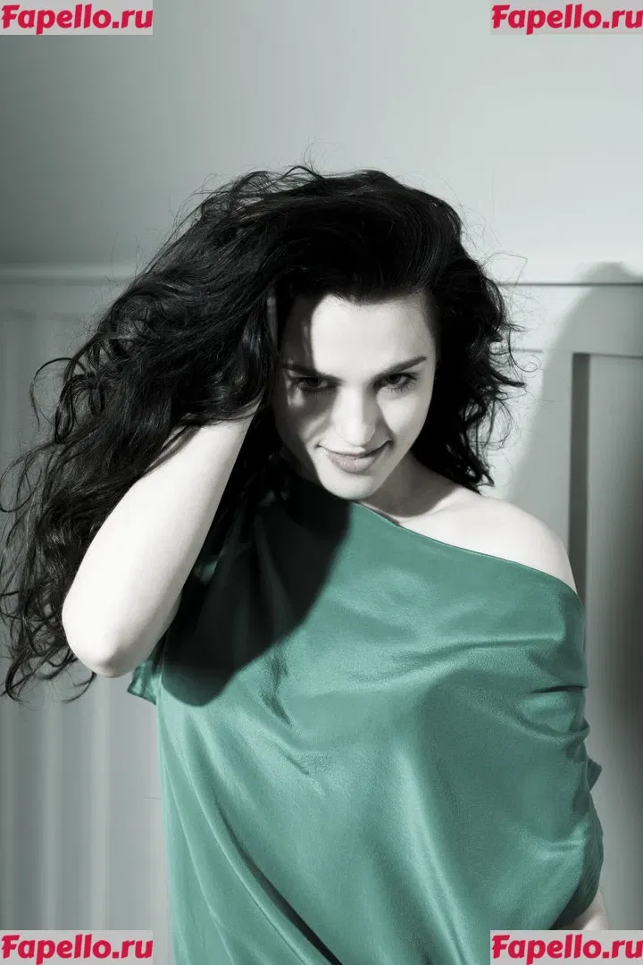Katie McGrath Onlyfans Photo Gallery 
