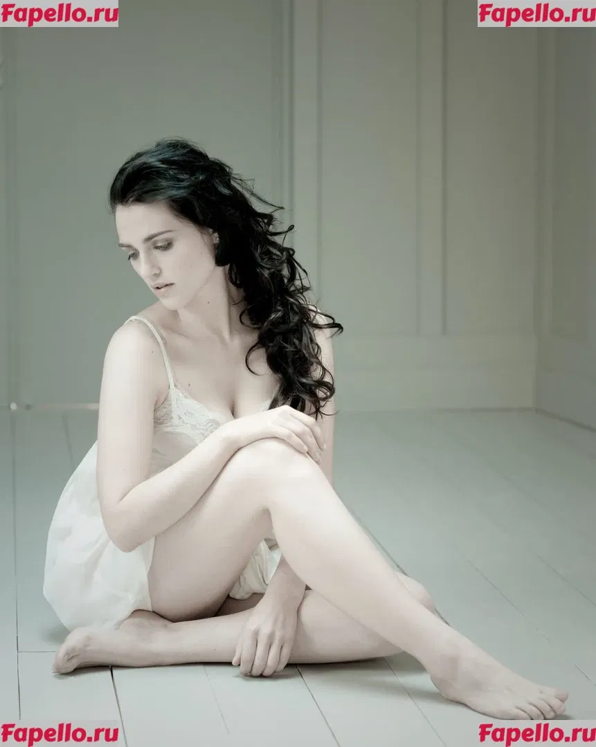 Katie McGrath Onlyfans Photo Gallery 