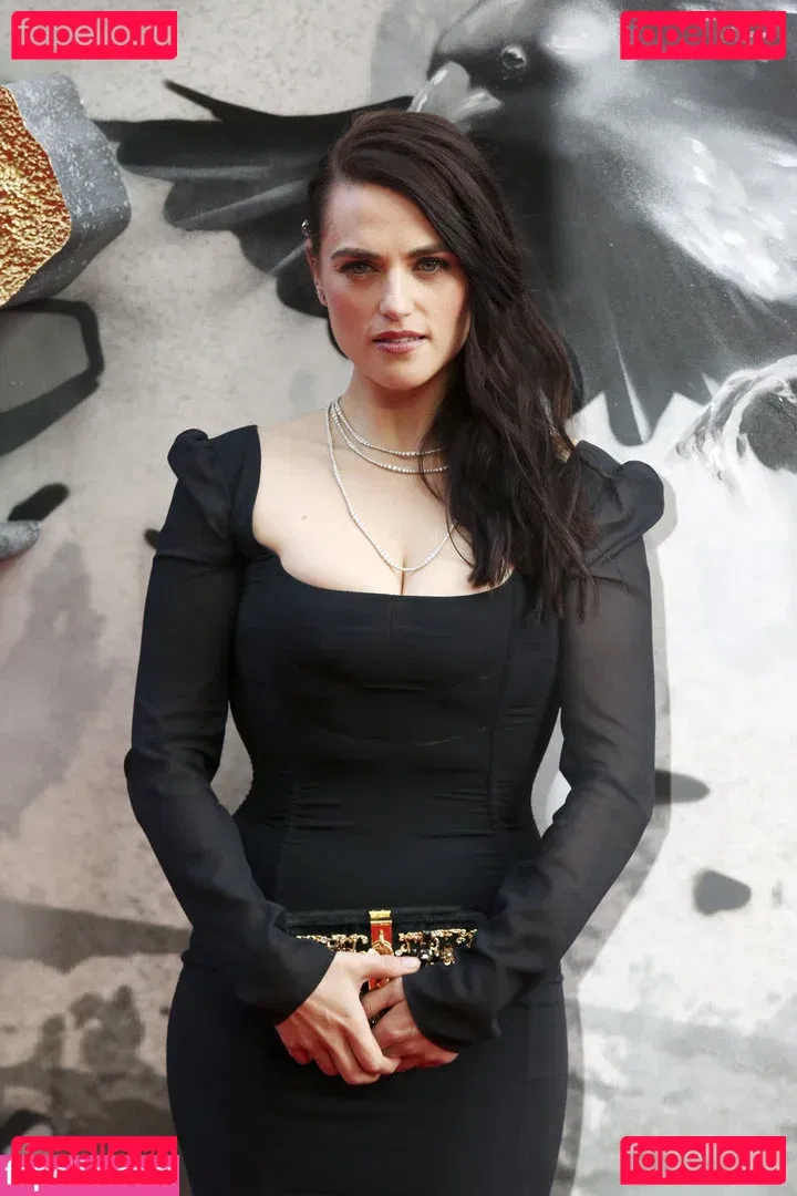 Katie McGrath Onlyfans Photo Gallery 