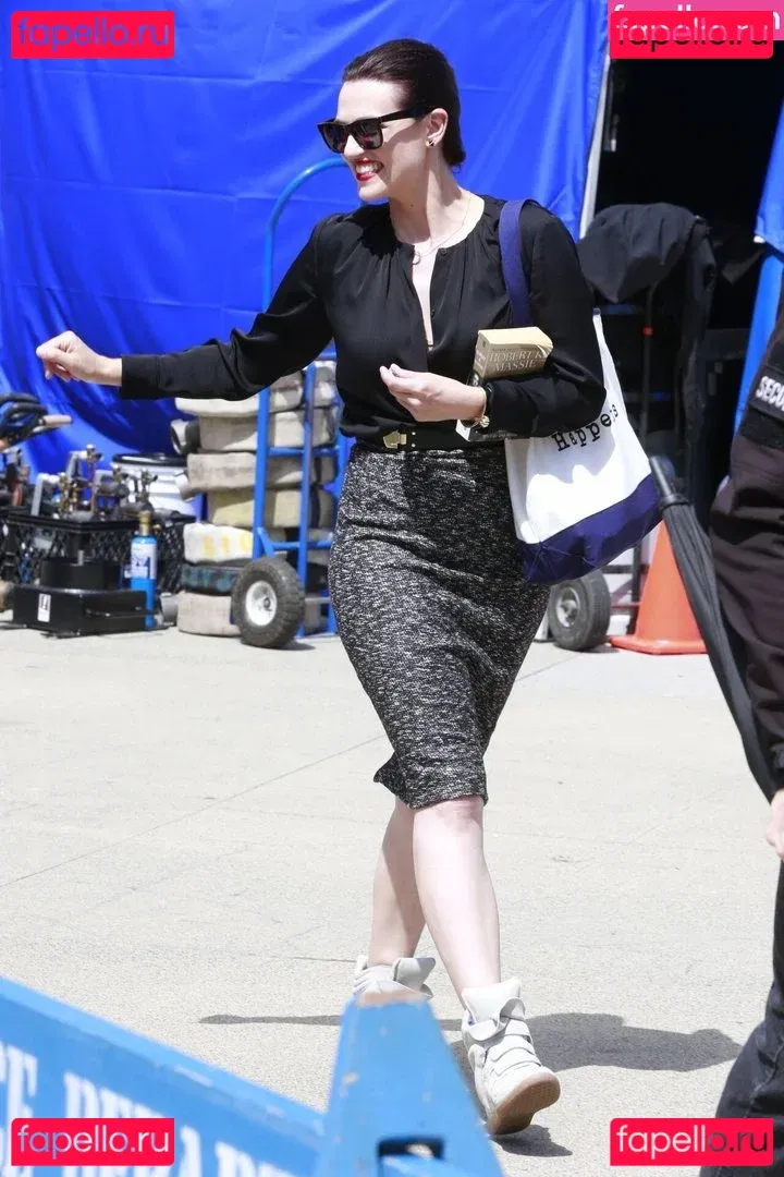 Katie McGrath Onlyfans Photo Gallery 