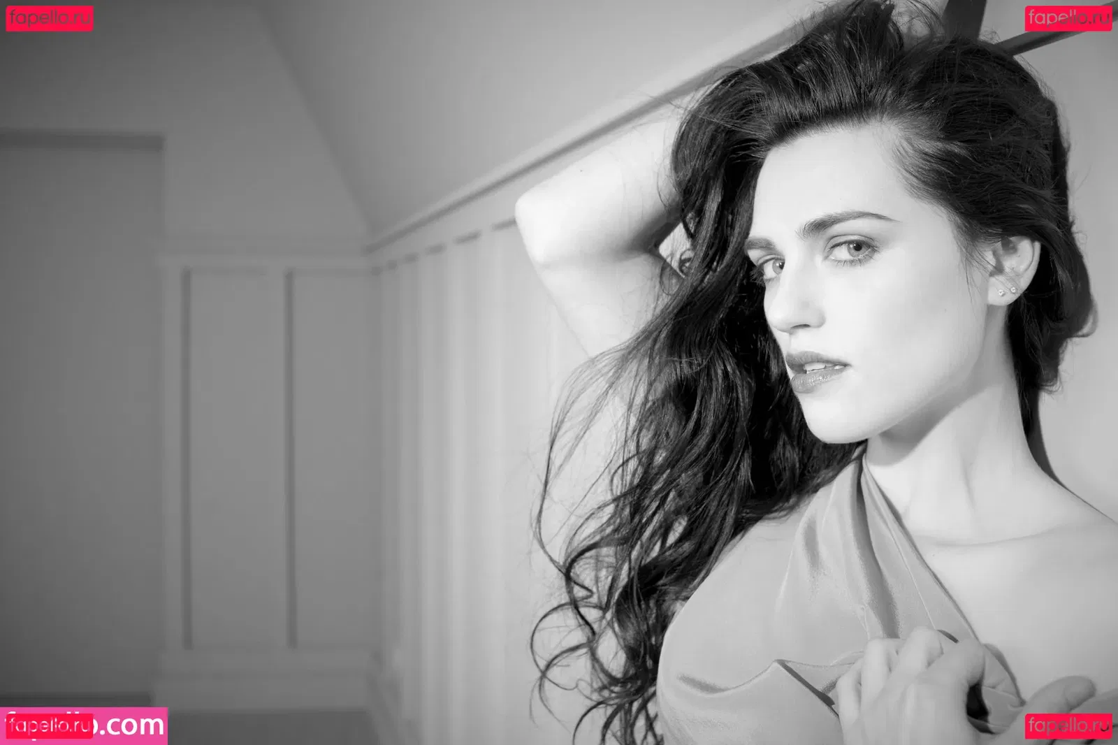 Katie McGrath Onlyfans Photo Gallery 