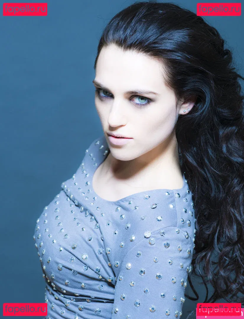 Katie McGrath Onlyfans Photo Gallery 