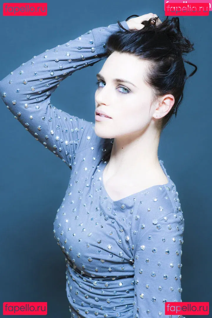 Katie McGrath Onlyfans Photo Gallery 