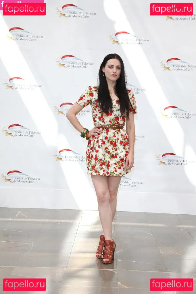 Katie McGrath Onlyfans Photo Gallery 