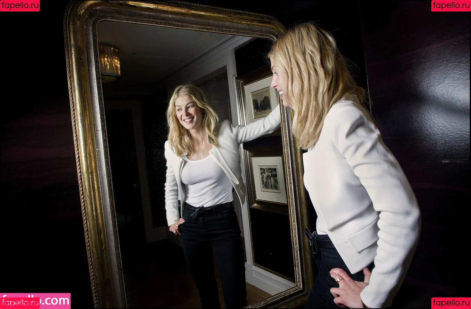 Rosamund Pike Onlyfans Photo Gallery 