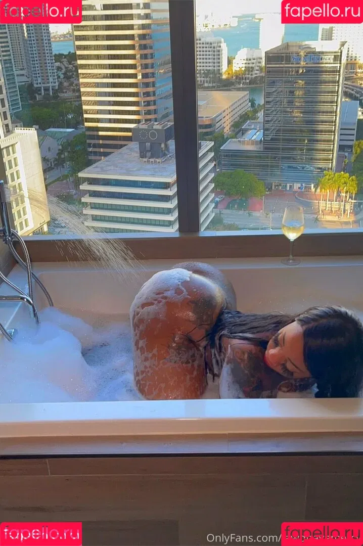lawdhavemercy Onlyfans Photo Gallery 