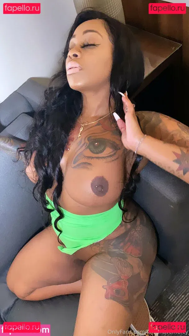 lawdhavemercy Onlyfans Photo Gallery 