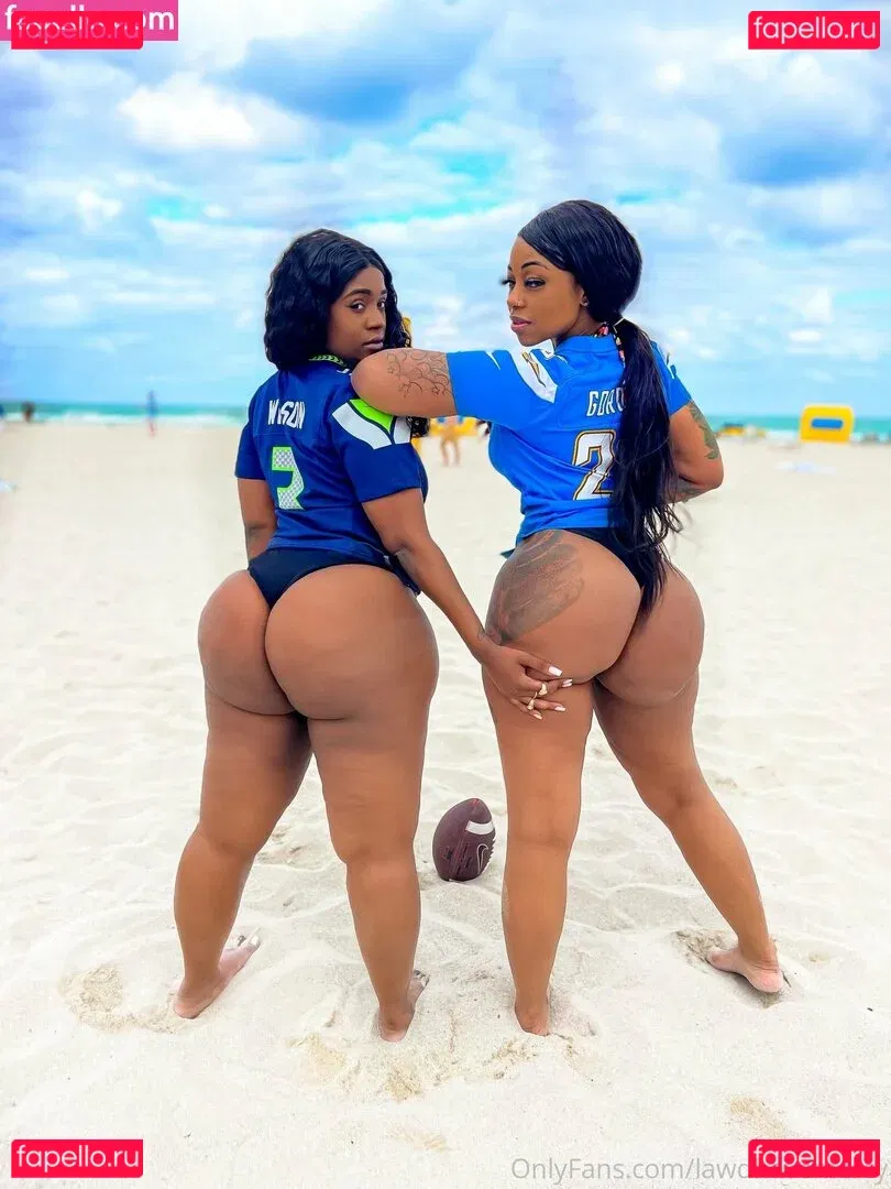 lawdhavemercy Onlyfans Photo Gallery 