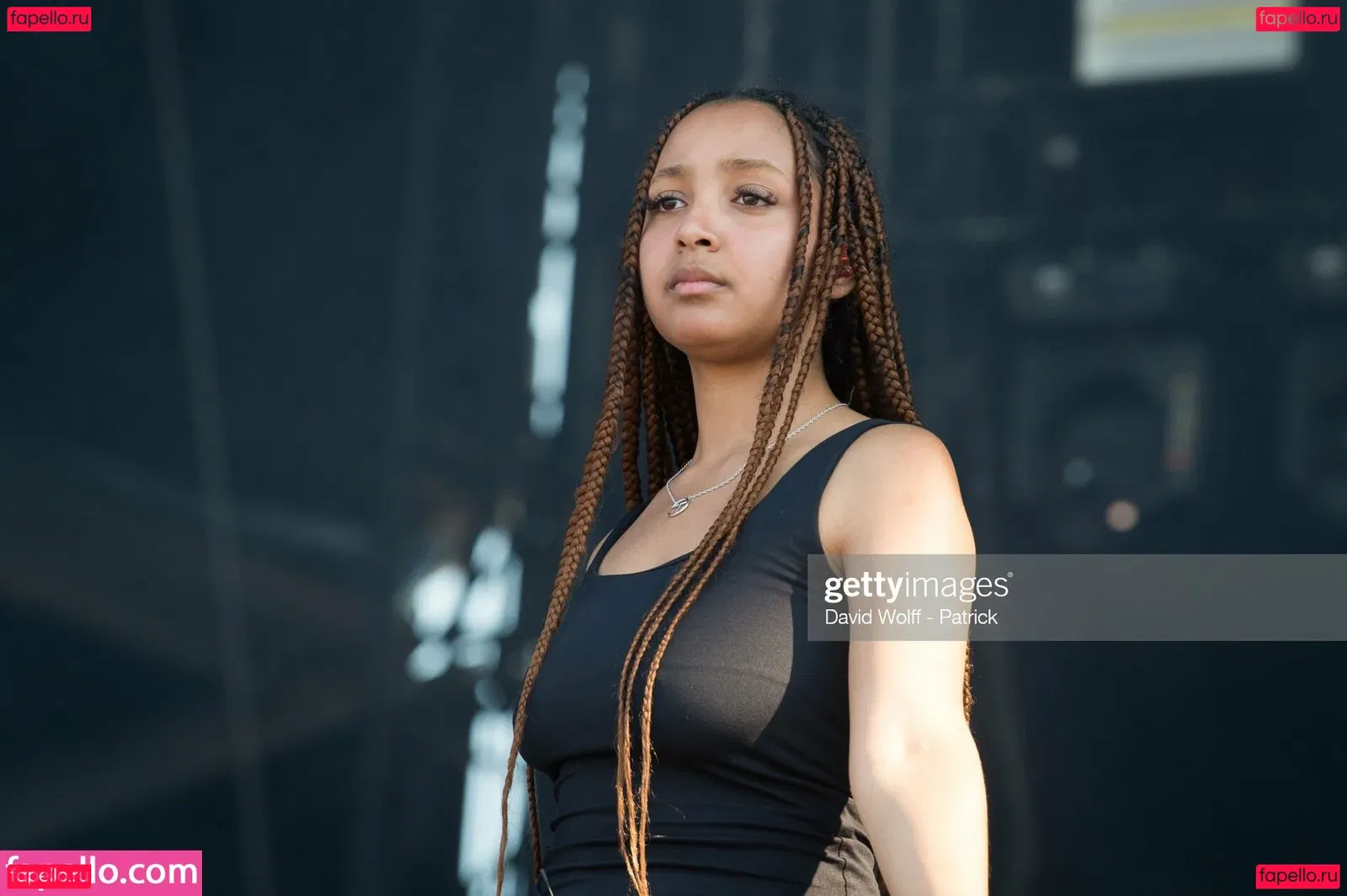 PinkPantheress Onlyfans Photo Gallery 