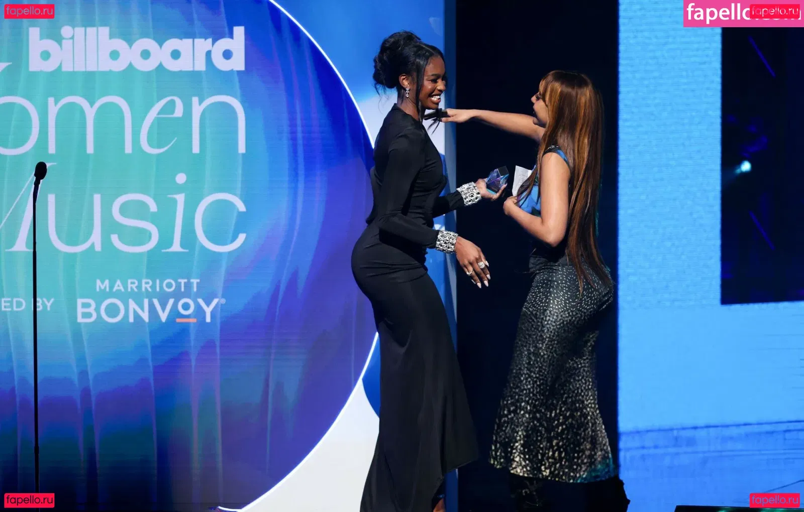 PinkPantheress Onlyfans Photo Gallery 