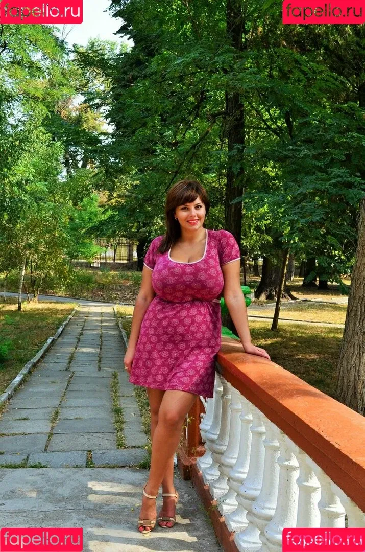 Xenia Queen Onlyfans Photo Gallery 
