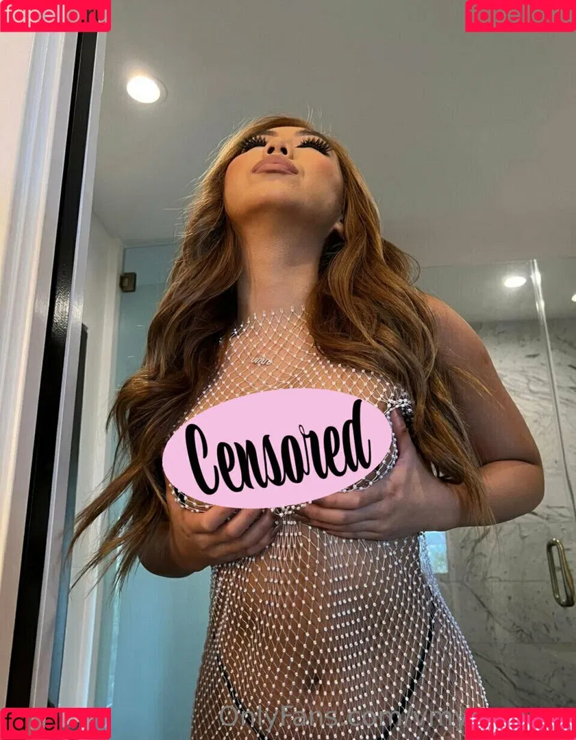 Victoria Nguyen Onlyfans Photo Gallery 