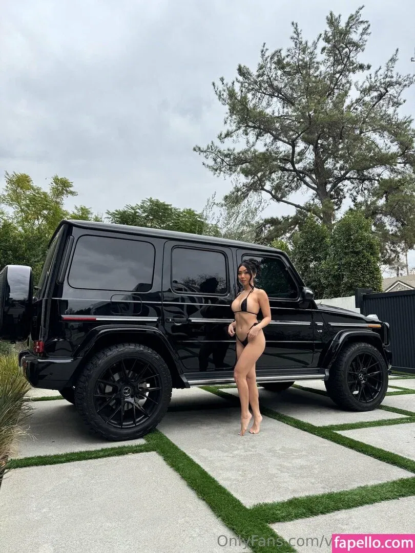 Victoria Nguyen Onlyfans Photo Gallery 