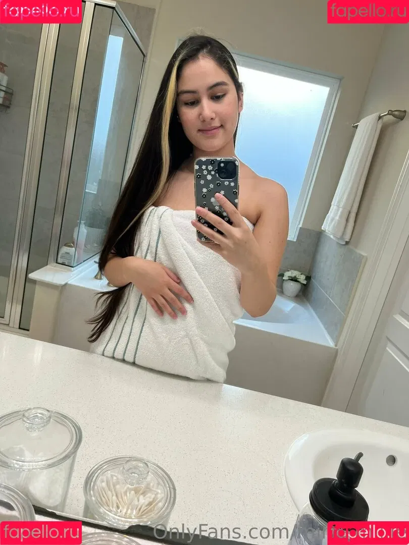 minii_millie Onlyfans Photo Gallery 