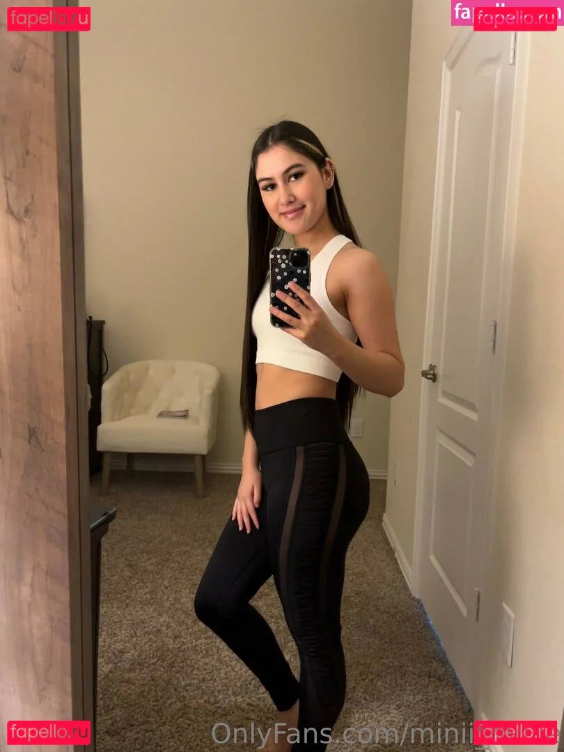 minii_millie Onlyfans Photo Gallery 