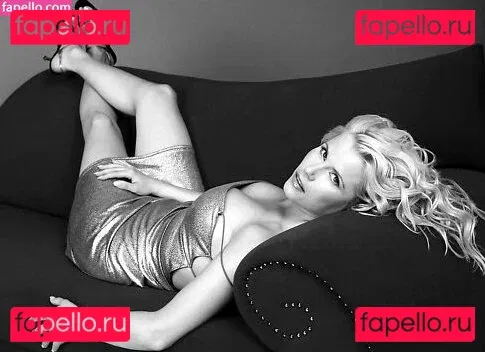 Michaela Schaffrath Onlyfans Photo Gallery 