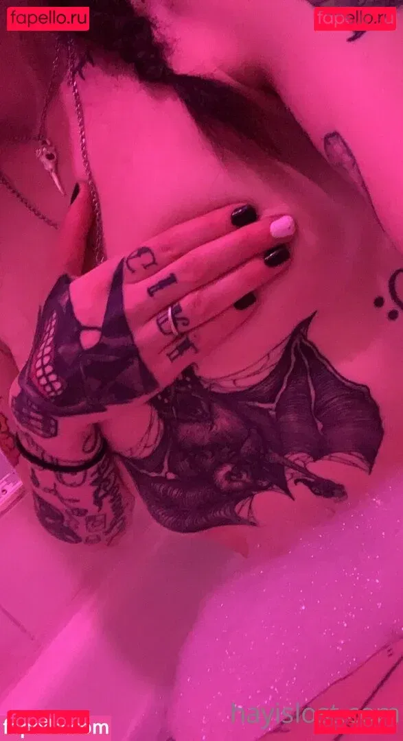 hayislost-free Onlyfans Photo Gallery 