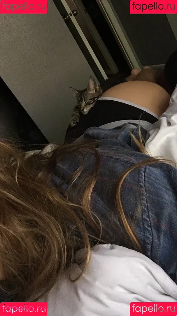 Novaleesi Onlyfans Photo Gallery 