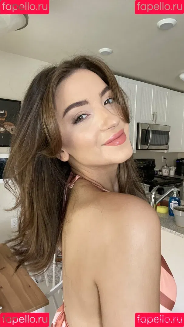 Novaleesi Onlyfans Photo Gallery 